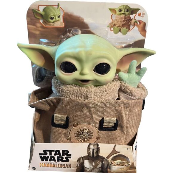 Star Wars The Mandalorian The Child 11" Talking Baby Figure In Carrying Bag - Picture 2 of 9